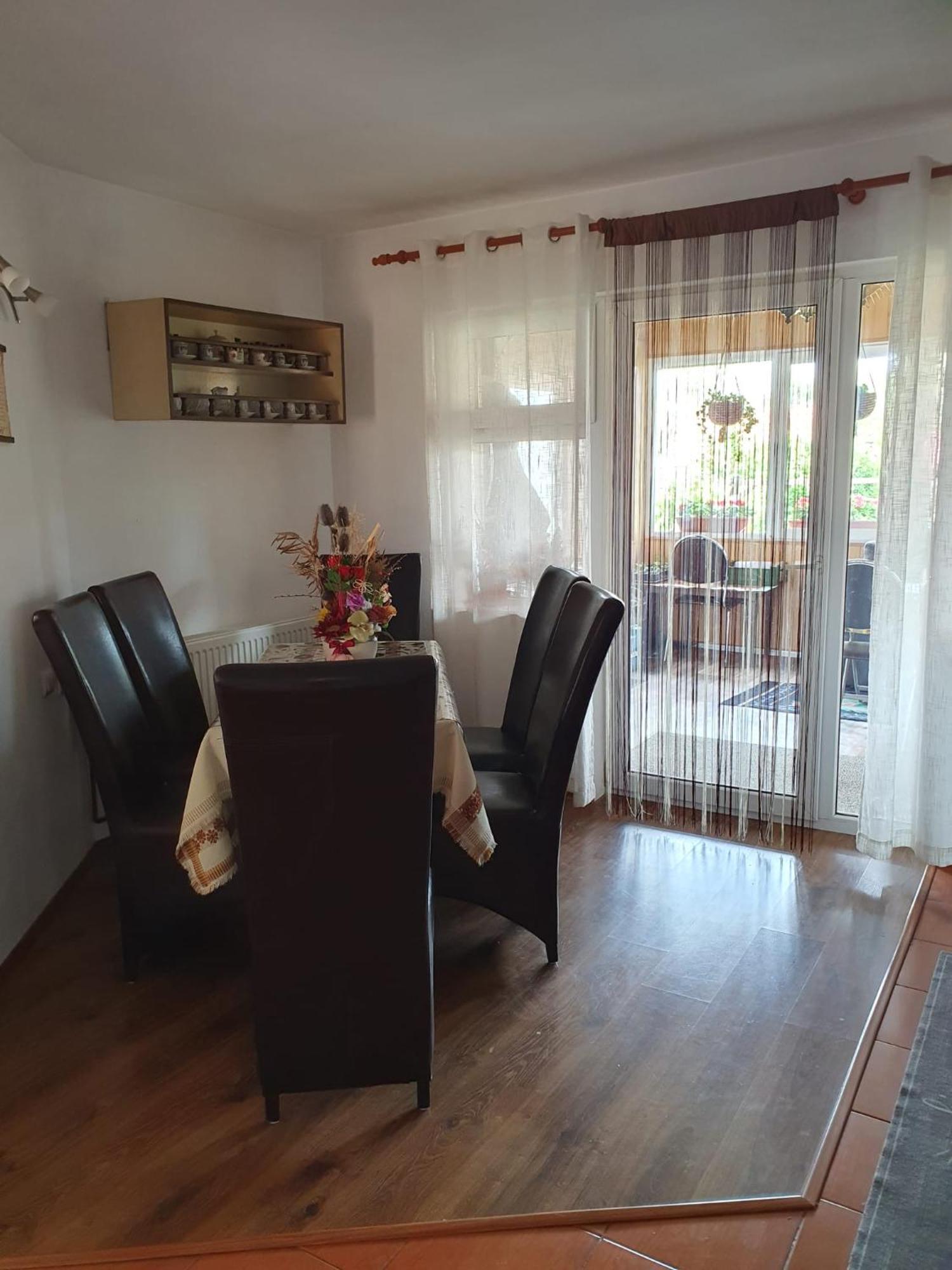 Ferienwohnung Edelweiss Ilinca Zărneşti Exterior foto