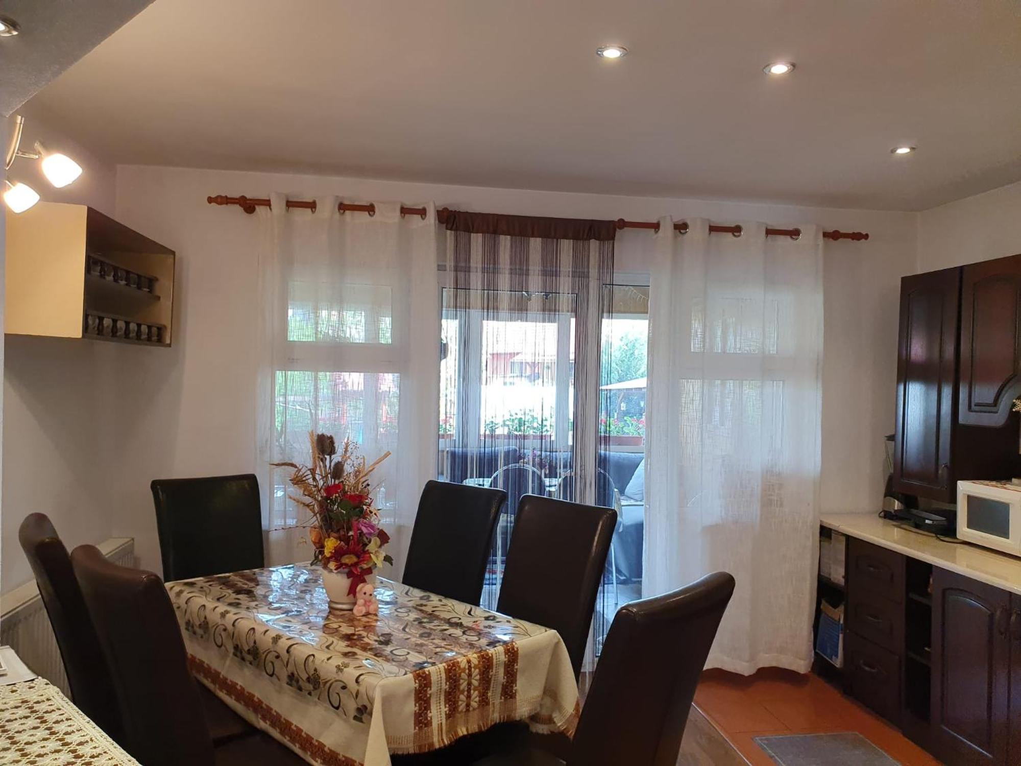 Ferienwohnung Edelweiss Ilinca Zărneşti Exterior foto