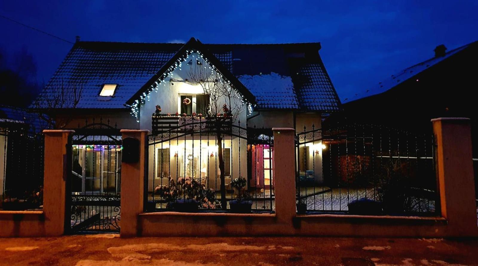 Ferienwohnung Edelweiss Ilinca Zărneşti Exterior foto